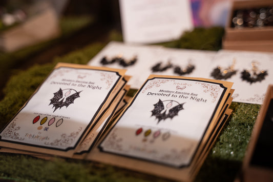 Devoted To The Night | Ohrringe Luckybag