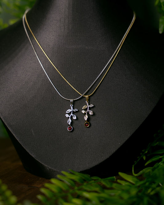 Leaf LLLove, Filigrane Blatthalskette | Halskette | TRIVIALFEY