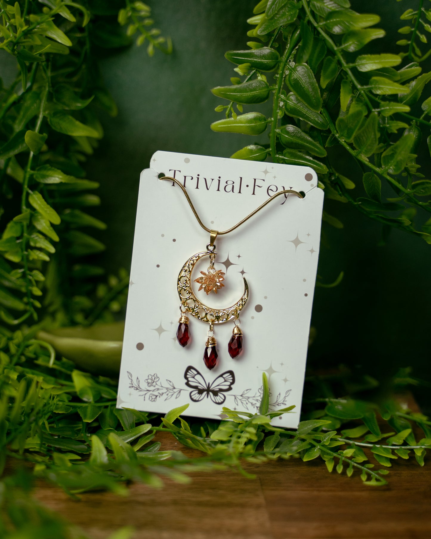 Starsplitter, magischer Halbmond und Sternenstaub | Halskette | TRIVIALFEY